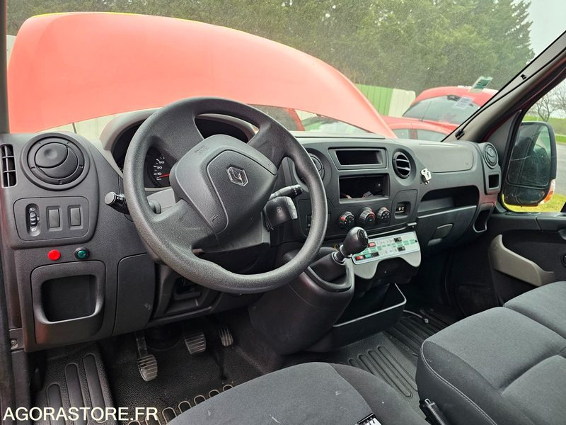 Furgón RENAULT MASTER 163791kms 2011- BK454ZB