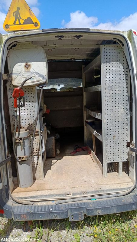 Furgón RENAULT MASTER - 2010 - 269084KM (BC-770-DH)