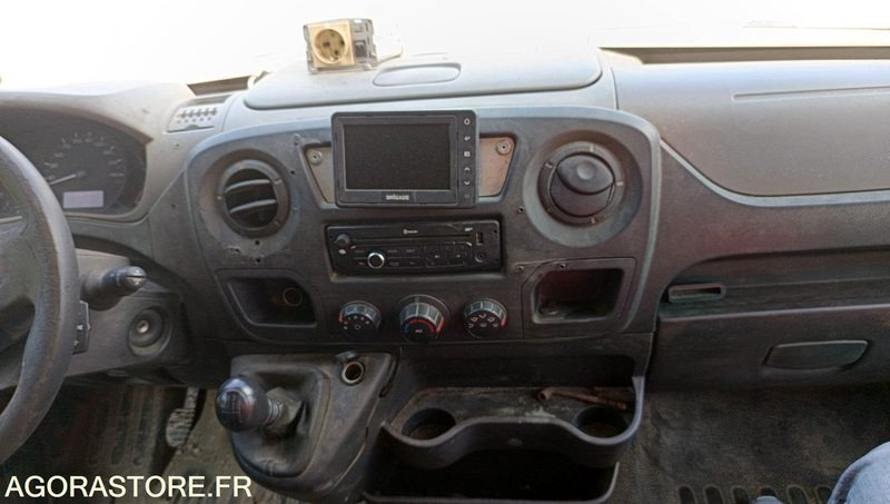 Furgón RENAULT MASTER - 2012 / 282684 KM (CK-044-EZ)