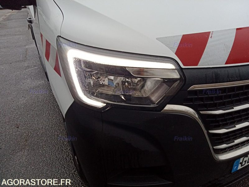 Furgón RENAULT MASTER ELEVATEUR CC TRAC F35 L2 145 / 91941 kms / 2021 / GD-732-GD