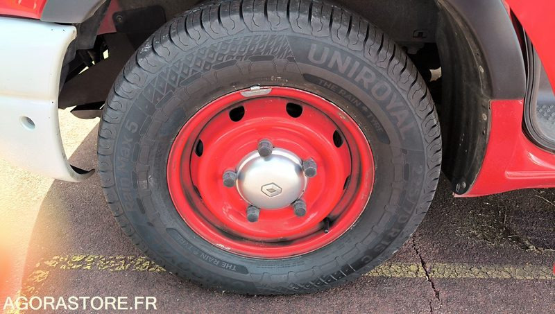 Furgón RENAULT MASTER II 2,5D  - 2000 - 48197kms