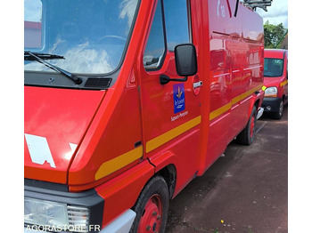 Furgón  RENAULT MASTER T35 D 102714kms - 1996