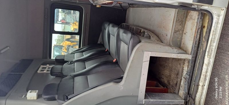 Furgón Renault Master VU 4p Fourgon grand confort - 158637 km (P1511097)
