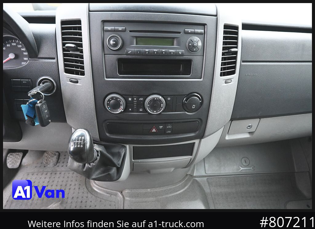 Furgón VOLKSWAGEN Crafter 35 L2H2 Kastenwagen, Klima, AHK