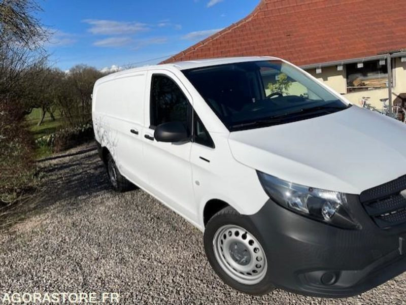 Furgón Vito Electrique comme neuf