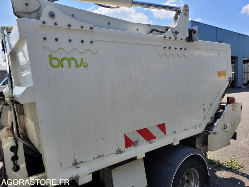 Furgoneta basculante Mini benne à ordures ménagères NISSAN DIESEL CQ-593-HA - VIN VWASNFF24C3149883