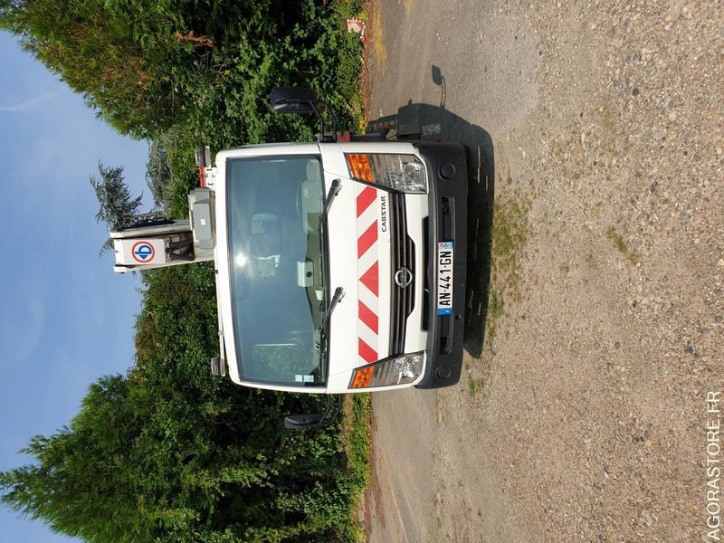 Furgoneta basculante NACELLE NISSAN CABSTAR VL
