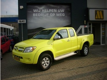 Toyota Hi-Lux 2.5 D-4d 4X4 Xtra Cab / Klima / €12.999.- - Furgoneta caja abierta