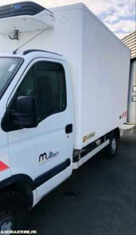 Furgoneta frigorifica Renault Master Frigorifique 3T5 - 245575km - 2002