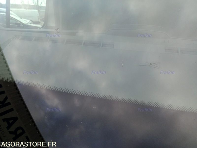 Furgoneta pequeña AMBULANCE VIVARO OPEL - 2018 / 304338 KM - EW363YA