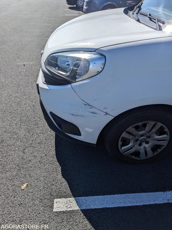 Furgoneta pequeña Fiat Fiorino