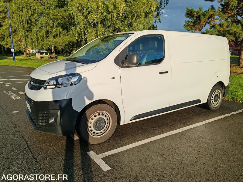 Furgoneta pequeña Opel vivaro