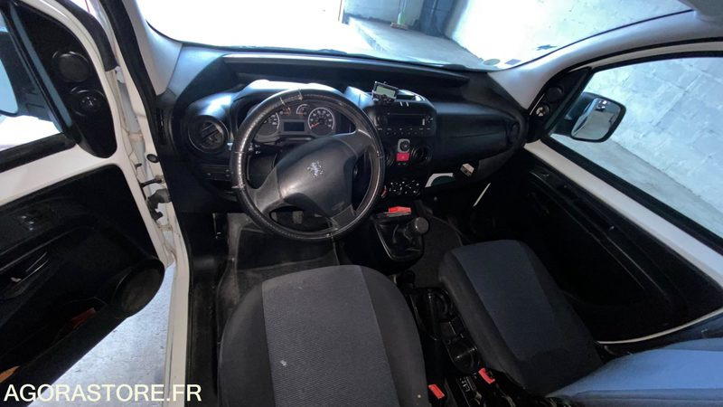 Furgoneta pequeña PEUGEOT BIPPER 1.3 HDi FAP BLUE LION 75 CV - 2013 - 214 500km