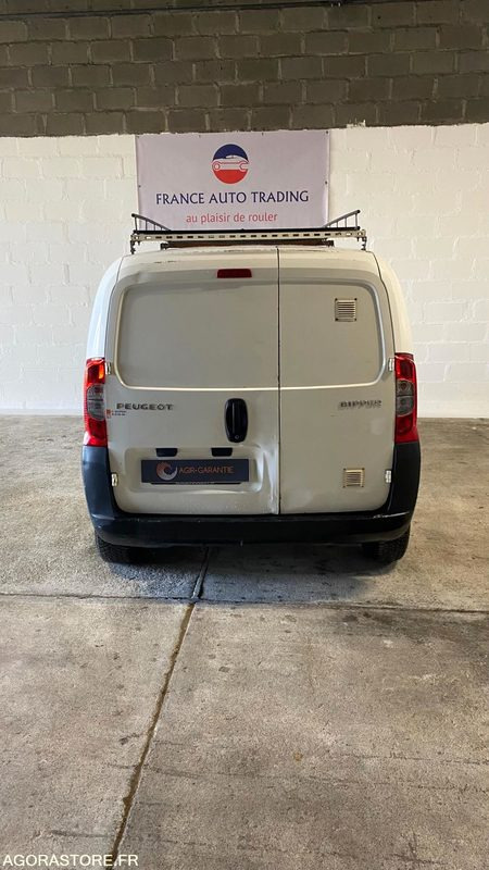 Furgoneta pequeña PEUGEOT BIPPER 1.3 HDi FAP BLUE LION 75 CV - 2013 - 214 500km