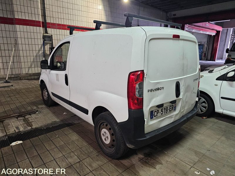 Furgoneta pequeña Peugeot Bipper - CP519ER