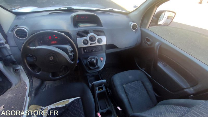 Furgoneta pequeña RENAULT Kangoo - 2012 - 231542km