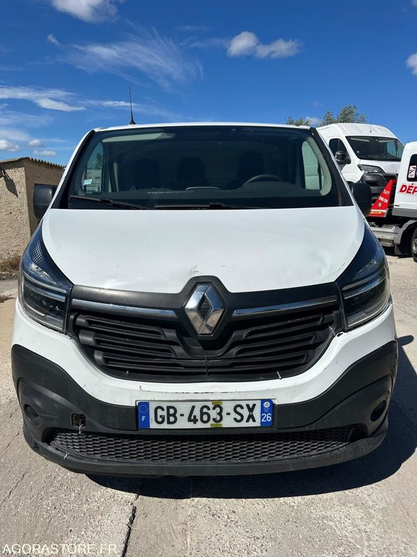 Furgoneta pequeña RENAULT TRAFIC - 2021 -145CV L1 H1 -  108000 KM