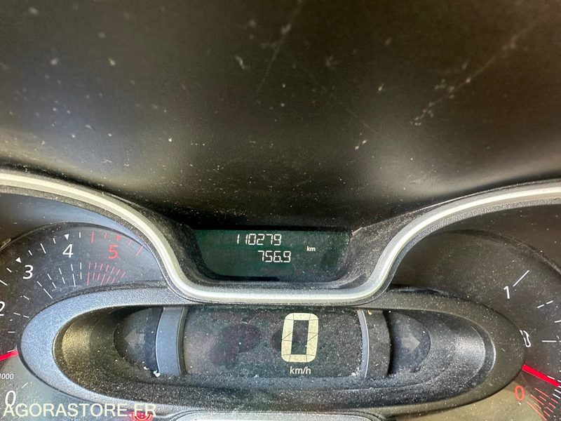 Furgoneta pequeña RENAULT TRAFIC - 2021 - L2 H1 - 107 000 KM - EXCELLENT ETAT