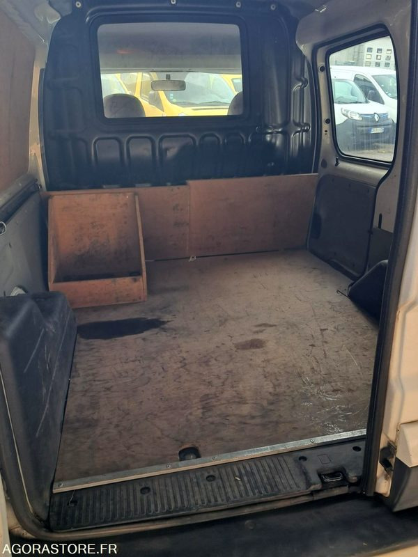 Furgoneta pequeña Renault Kangoo - 2006 - 75766kms - 1944 ZZ 42