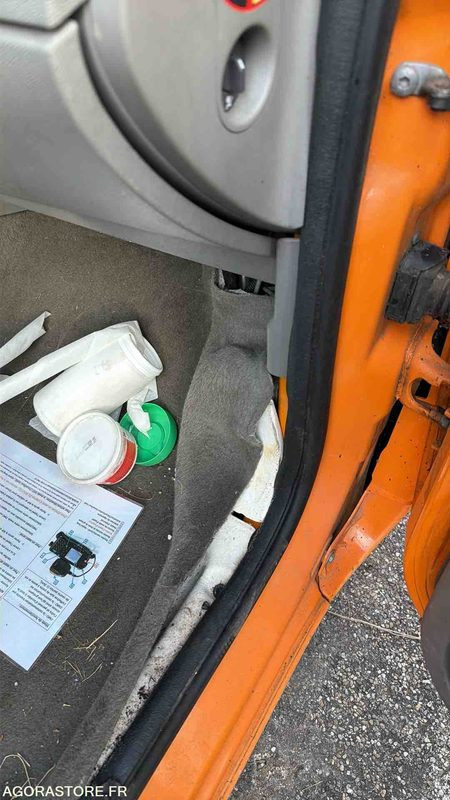 Furgoneta pequeña Renault Kangoo - 2009 - AF-110-HS