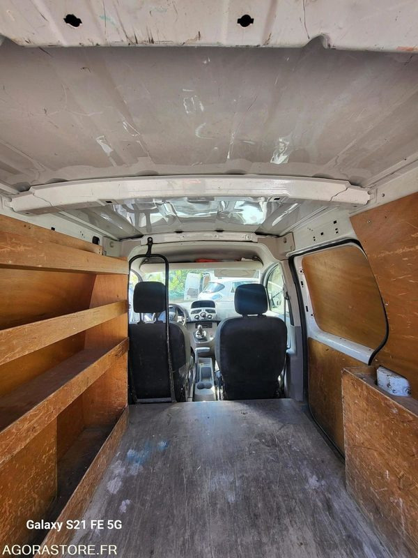 Furgoneta pequeña Renault Kangoo 2 141721 kms 2008