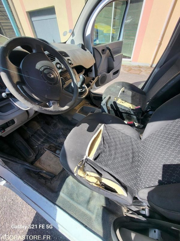 Furgoneta pequeña Renault Kangoo 2 141721 kms 2008