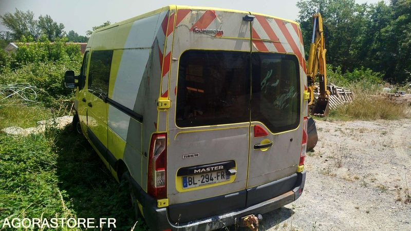 Furgoneta pequeña Renault Master - 2011 - 417947km