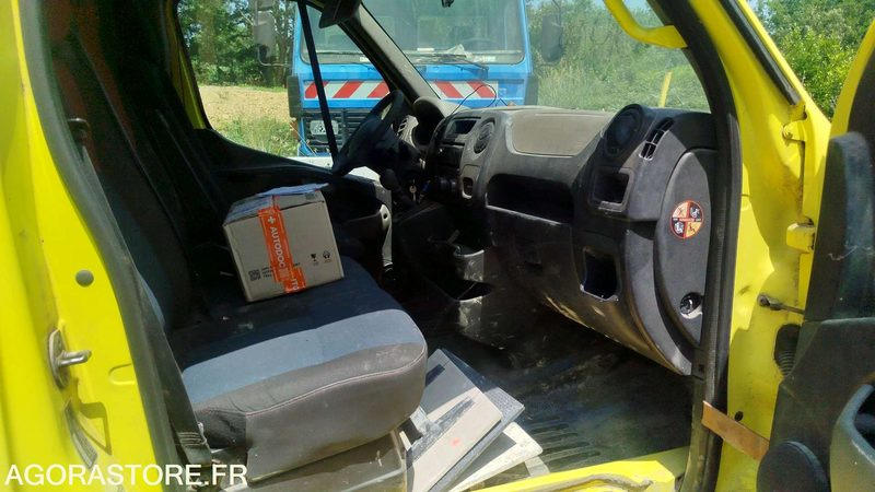 Furgoneta pequeña Renault Master - 2011 - 417947km