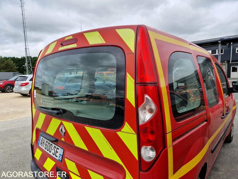 Furgoneta pequeña Renault kangoo - AH600SE