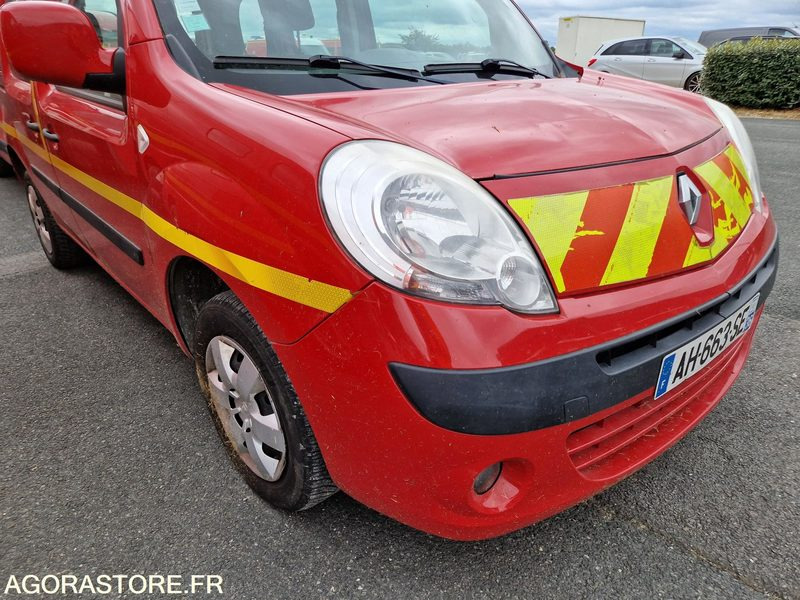 Furgoneta pequeña Renault kangoo - AH663SE