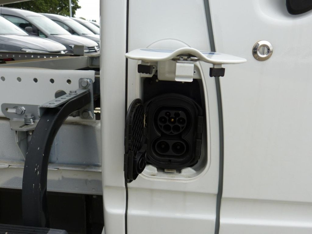 Furgoneta basculante, Furgoneta eléctrica Maxus EV 80 Kipper 3 Sitzer (Elektro) Klima Komfort: foto 9