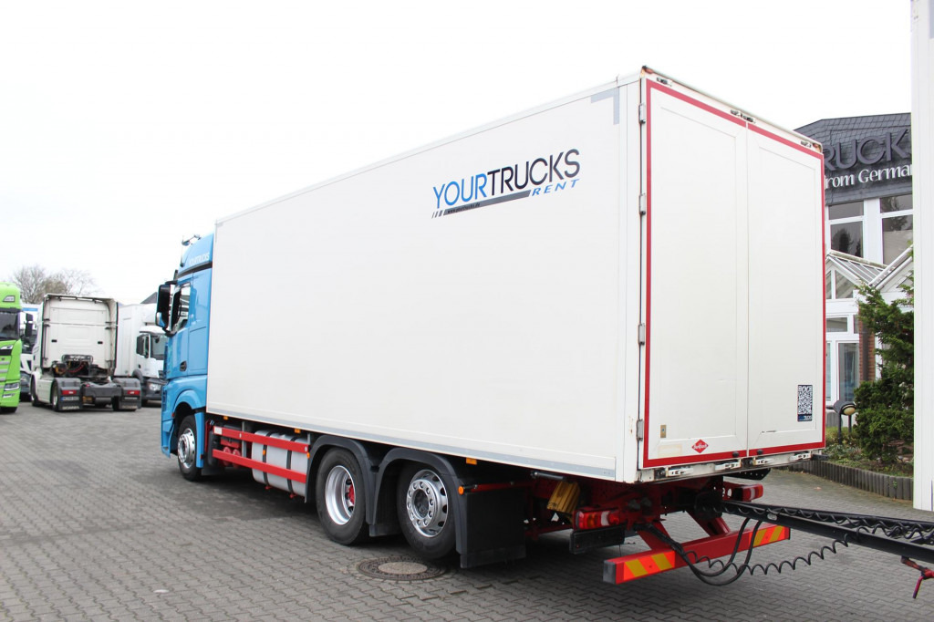 Furgoneta Mercedes-Benz Actros 2548 Koffer Retarder Schlafkab Kühlbox