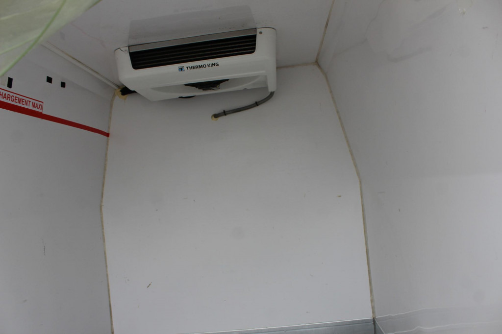 Furgoneta Renault Master 145 Thermo King Tiefkühl  Bi-Temp. GDP