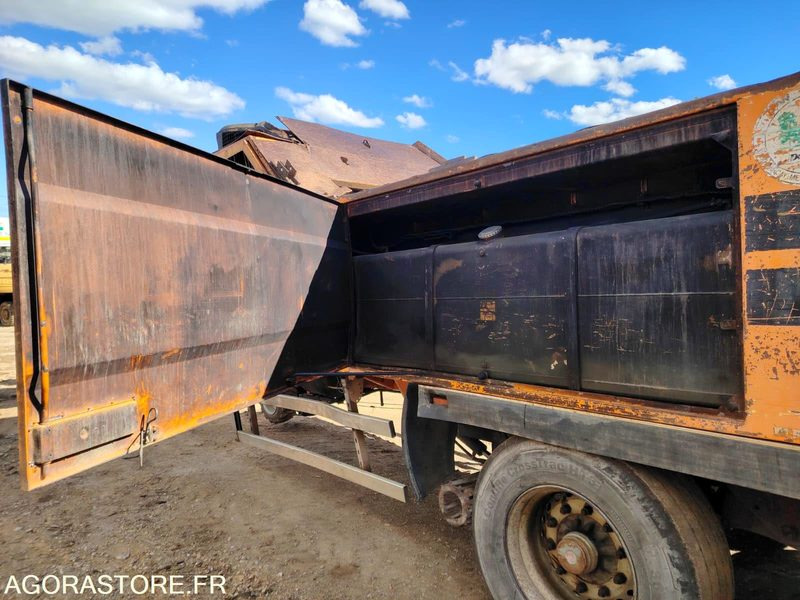 Maquinaria agrícola BROYEUR DOPPSTADT AK430 - ANNEE 2004 - 12414 HRS
