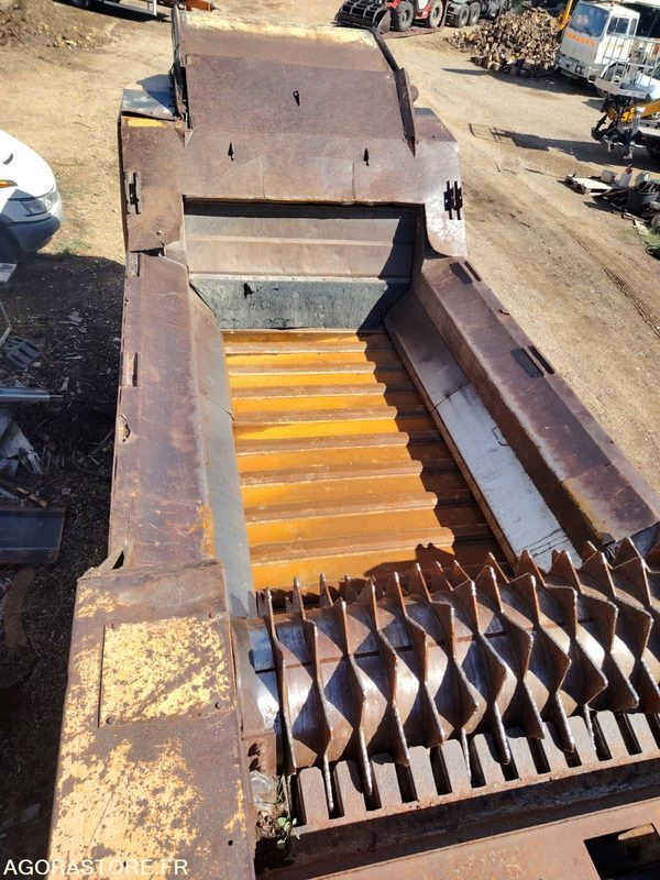Maquinaria agrícola BROYEUR DOPPSTADT AK430 - ANNEE 2004 - 12414 HRS