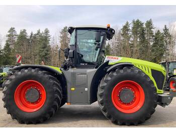 Tractor CLAAS Xerion 4000 Trac VC: foto 1