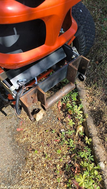 Cortacésped KUBOTA Modèle GR2100EC2 - 2010
