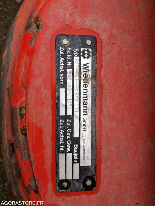 Cortacésped TONDEUSE AUTOPORTEE FRONTALE F3560 KUBOTA