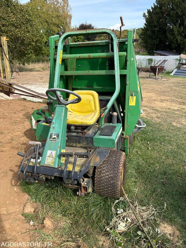 Cortacésped TONDEUSE AUTOPORTEE JOHN DEERE