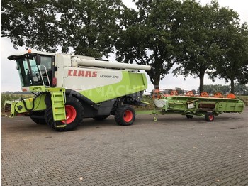Cosechadora de forraje Claas Lexion 570