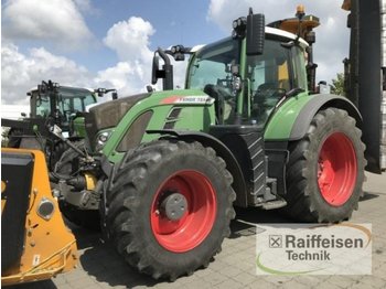 Tractor Fendt 724 Vario S4 ProfiPlus: foto 1