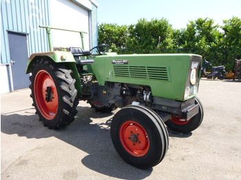 Tractor Fendt FARMER 102 S NEW: foto 1