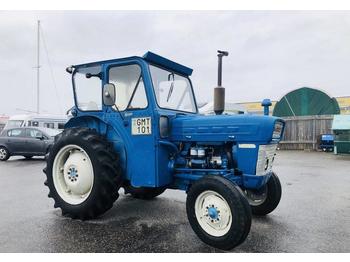 Tractor Ford 2000: foto 1