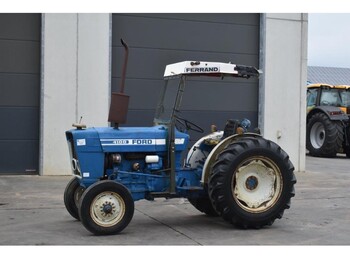 Tractor Ford 4100: foto 1