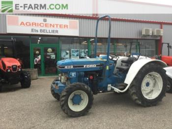 Tractor Ford 4110: foto 1