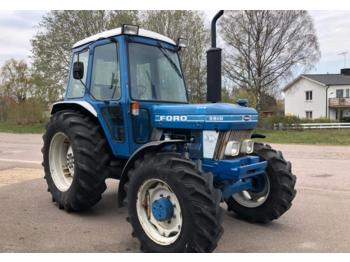 Tractor Ford 5610 4 WD: foto 1