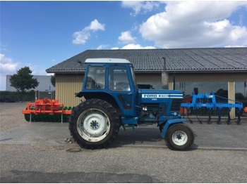 Tractor Ford 6700: foto 1
