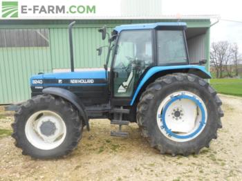 Tractor Ford 8240: foto 1