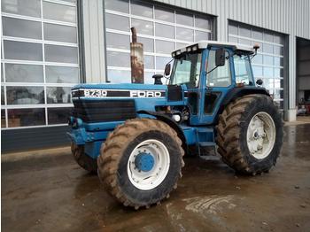 Tractor Ford 8730: foto 1