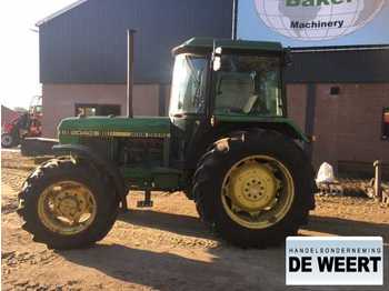 Tractor John Deere 2040s: foto 1